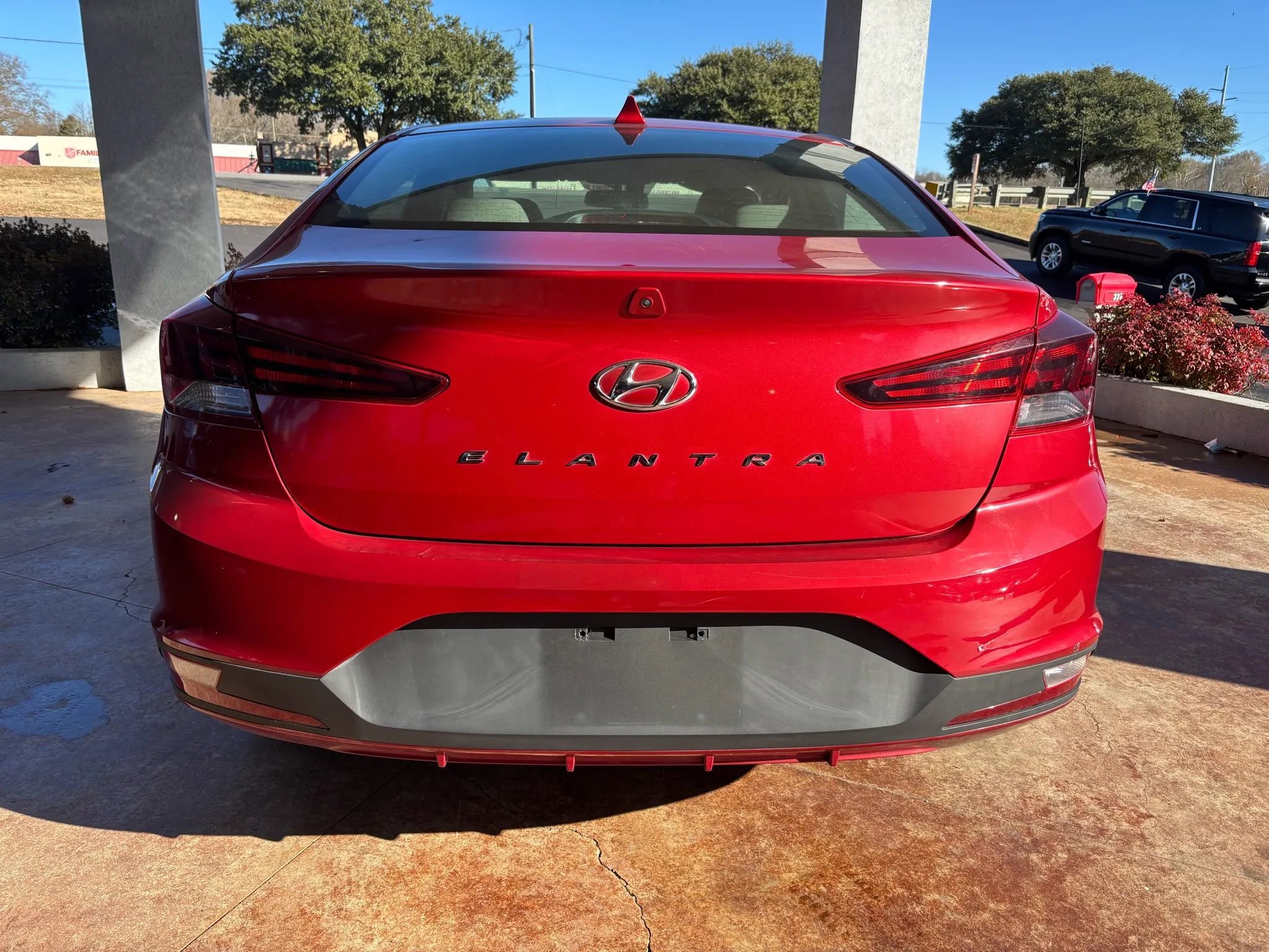 Used 2020 Hyundai Elantra SEL image 5