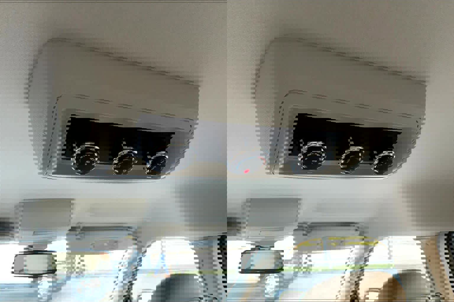 Used 2019 Dodge Grand Caravan SE w/ UConnect Hands-Free Group image 30