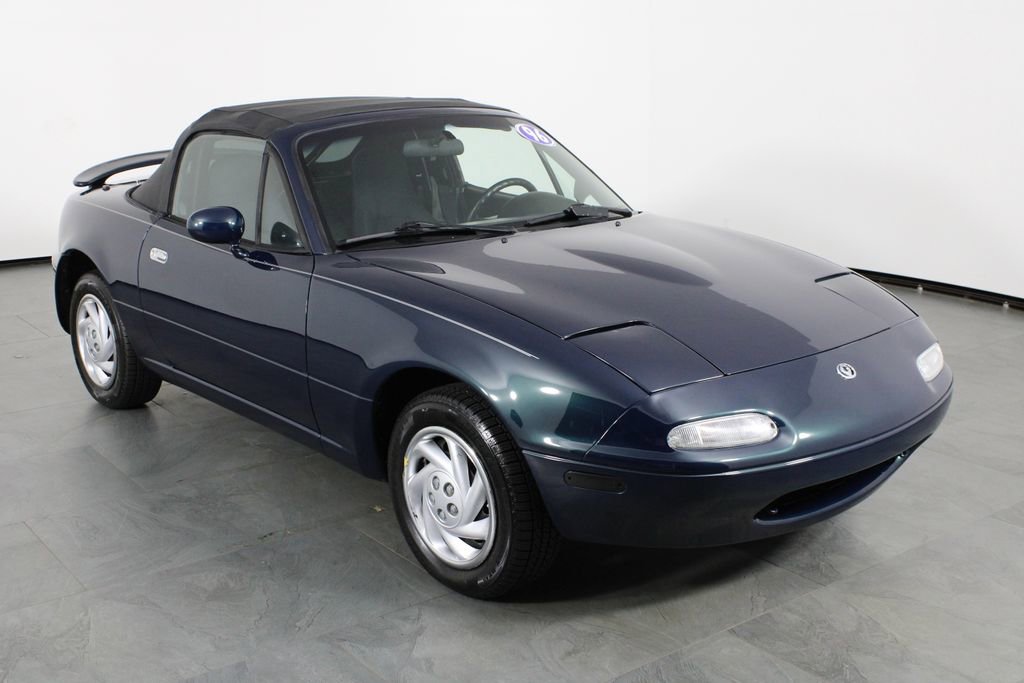 Used 1996 MAZDA MX-5 Miata image 4