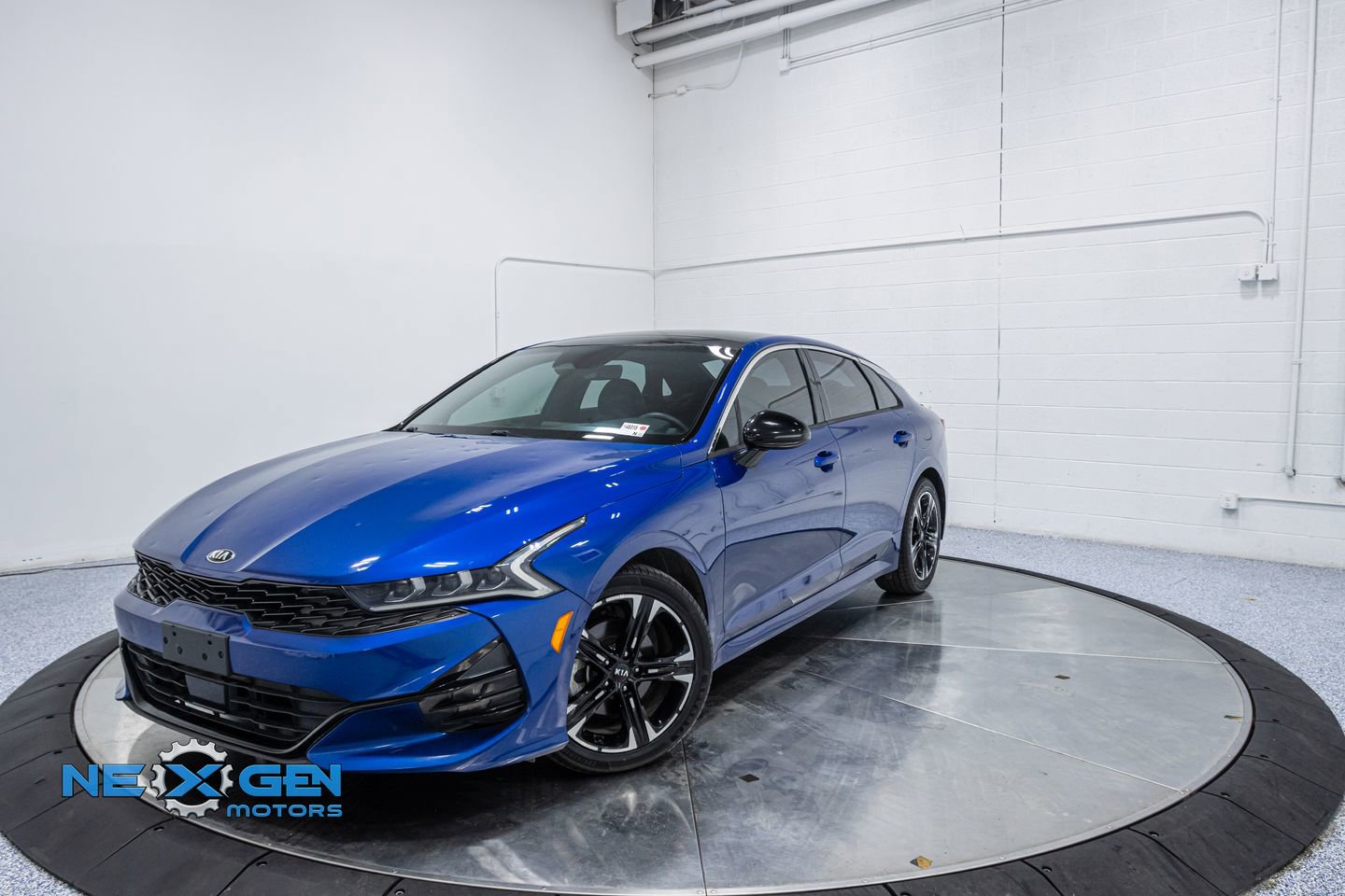 Used 2021 Kia K5 GT-Line AWD/4WD image 3