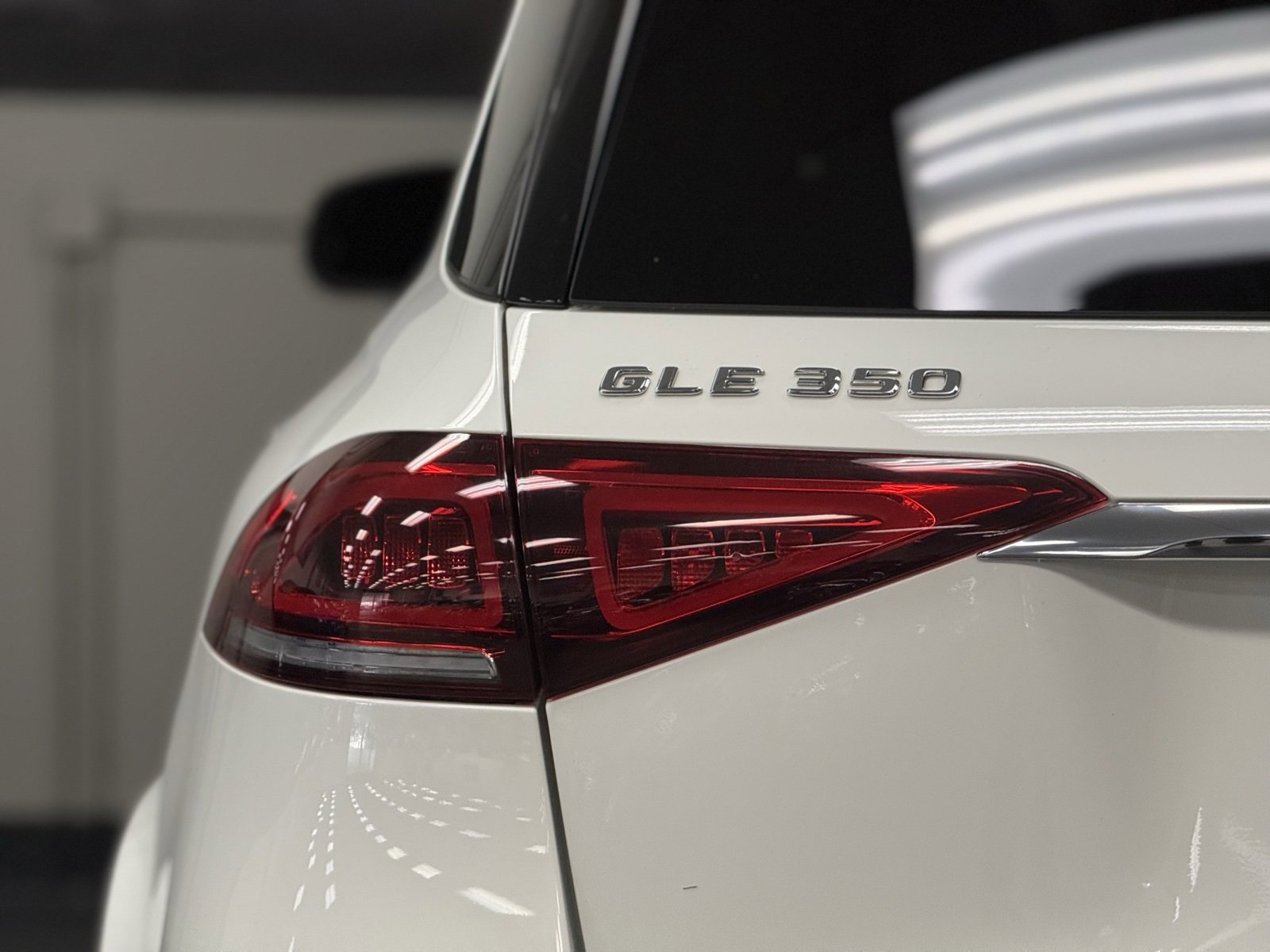 Certified 2021 Mercedes-Benz GLE 350 4MATIC image 9