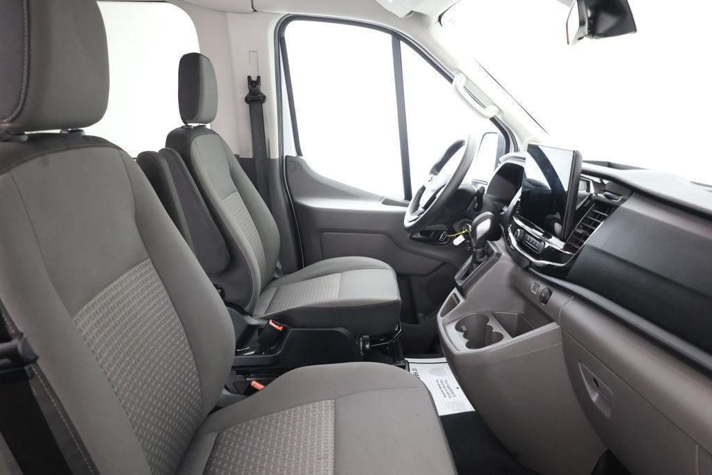 Used 2023 Ford Transit 350 XLT RWD image 21