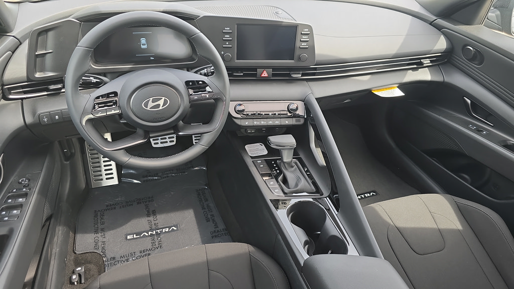 New 2026 Hyundai Elantra SEL Sport Premium FWD image 18