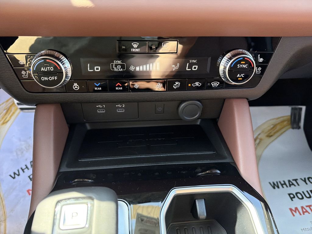 New 2026 Mitsubishi Outlander SEL AWD/4WD image 23