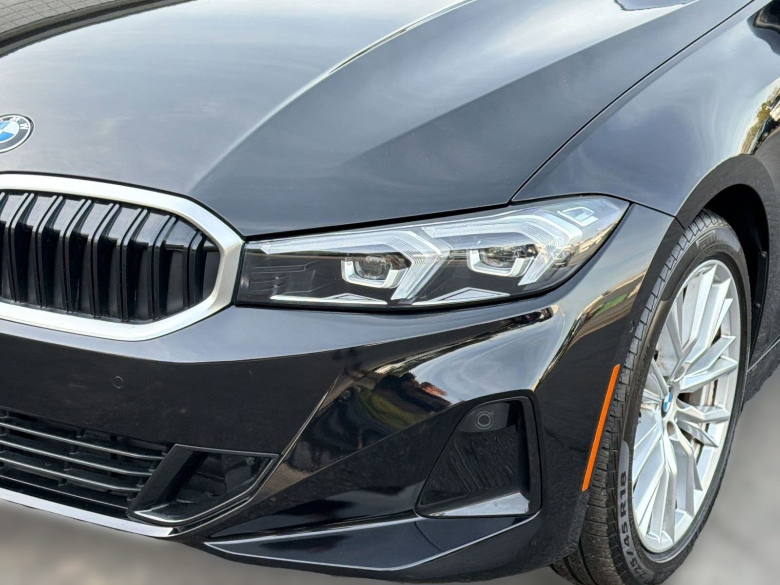 Certified 2023 BMW 330i Sedan w/ Parking Assistance Package image 11