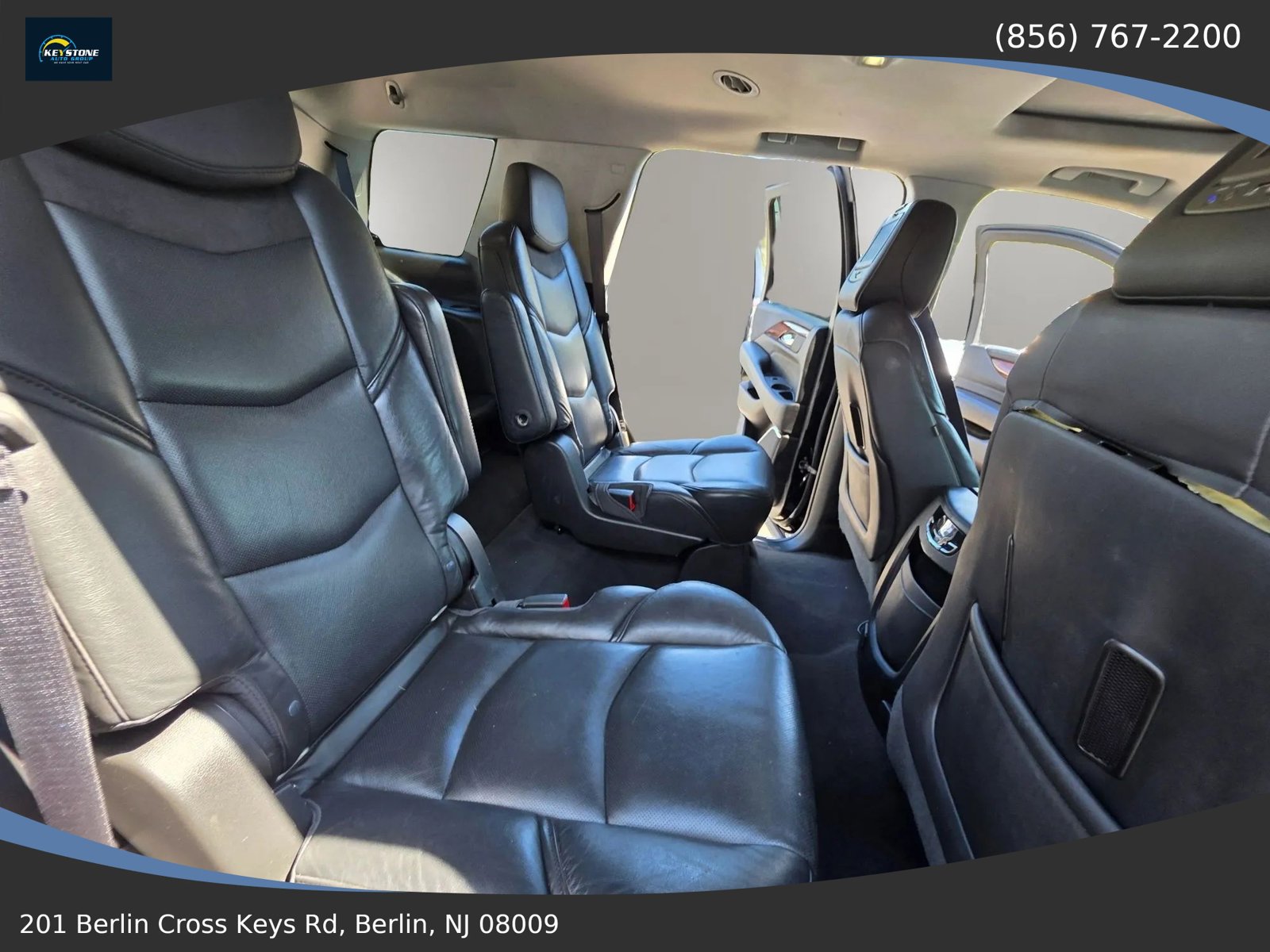 Used 2019 Cadillac Escalade Luxury AWD/4WD image 30