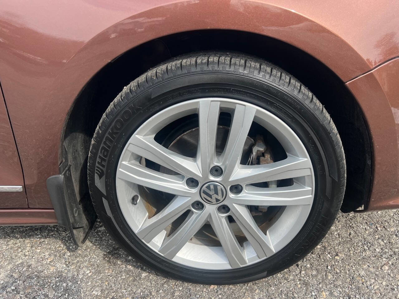 Used 2017 Volkswagen Jetta SEL image 31