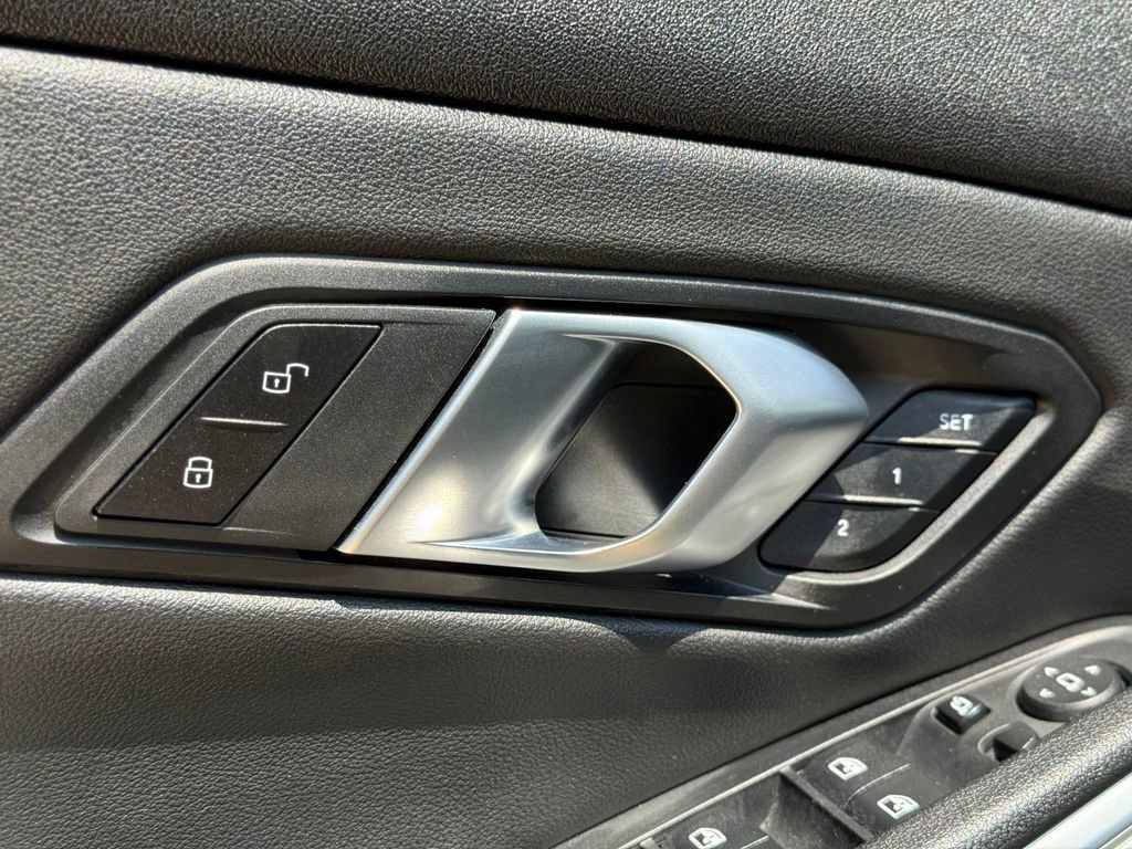 Used 2024 BMW 330i Sedan image 20