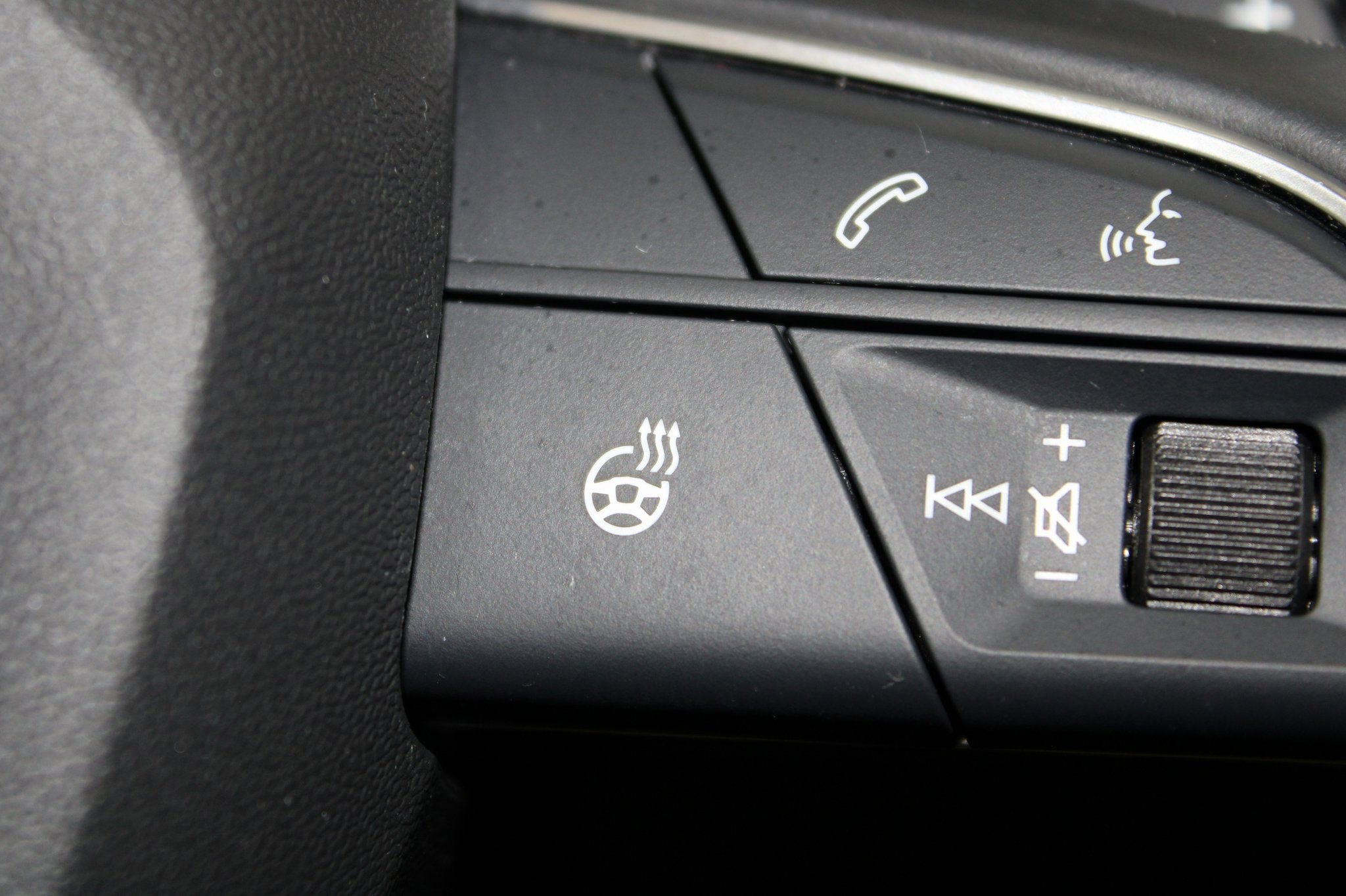 Used 2022 Audi Q5 2.0T Premium w/ Convenience Package image 39