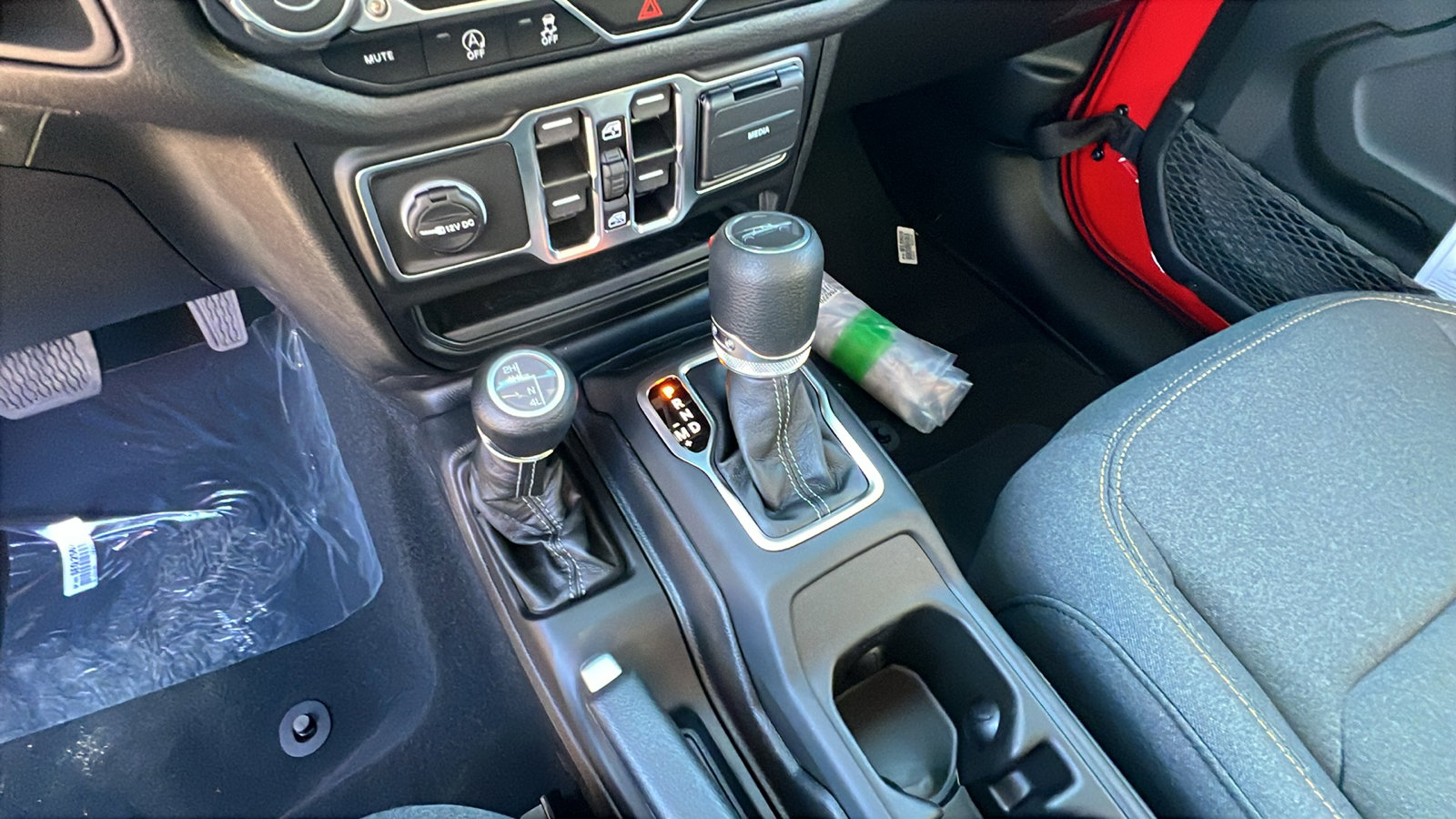 New 2026 Jeep Gladiator Sport image 26