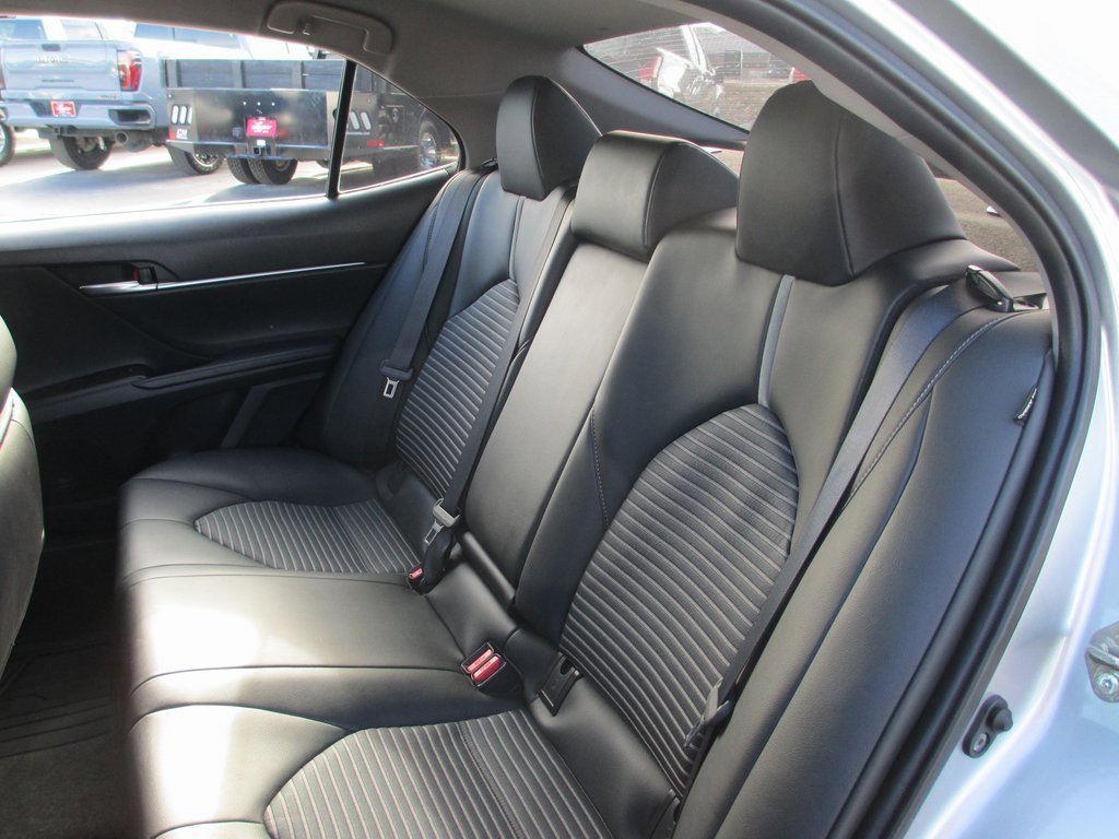 Used 2021 Toyota Camry SE image 13
