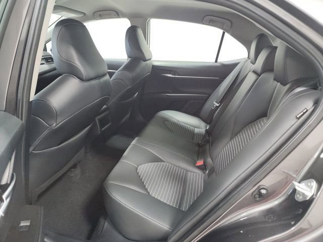 Used 2023 Toyota Camry SE FWD image 17