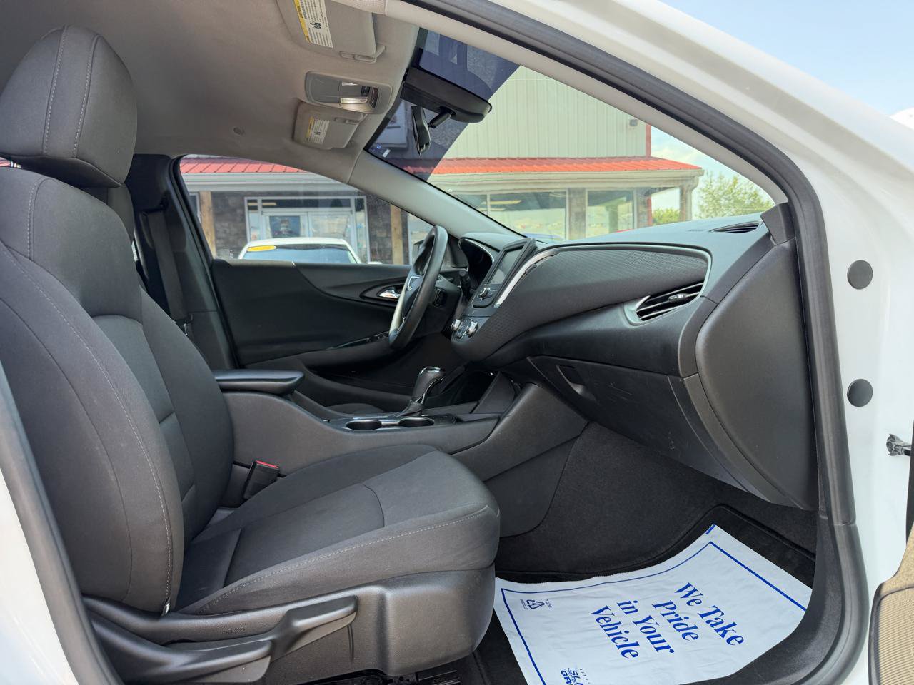 Used 2017 Chevrolet Malibu LS FWD image 21