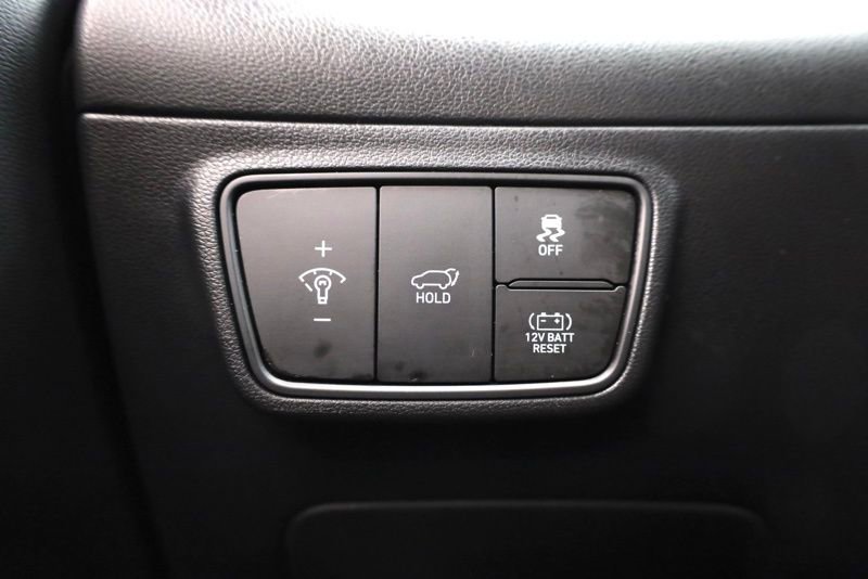 Used 2024 Hyundai Tucson Limited image 28