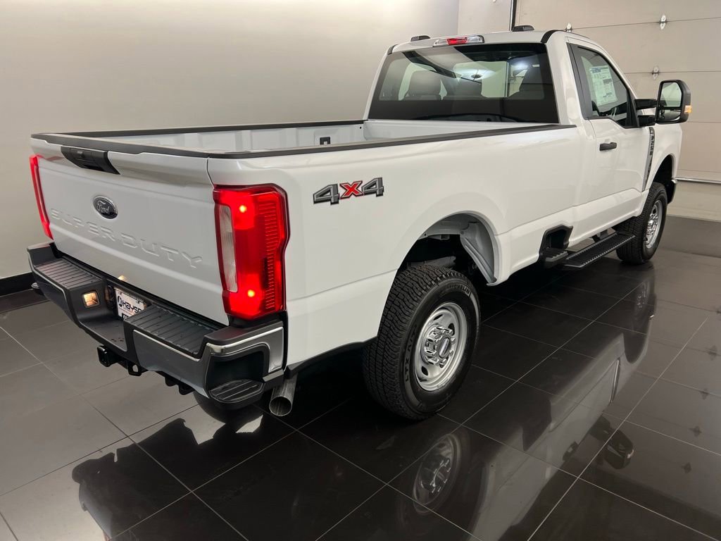 New 2026 Ford F250 XL w/ XL Chrome Package image 6