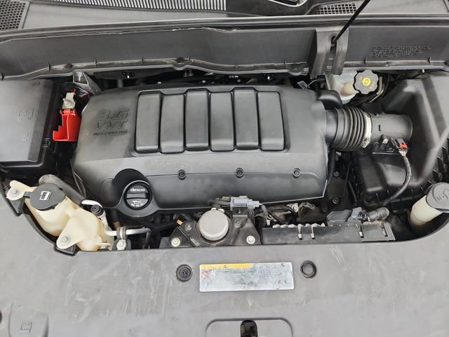 Used 2016 Chevrolet Traverse LT w/ Style and Technology Package FWD image 27