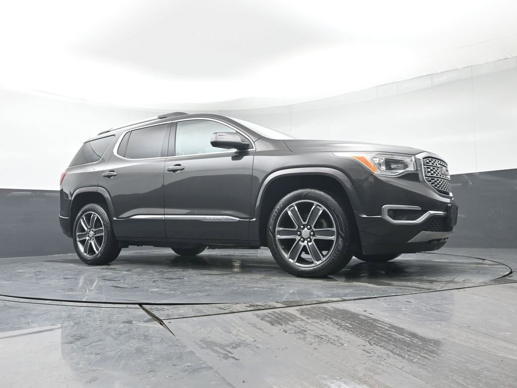 Used 2019 GMC Acadia Denali image 40
