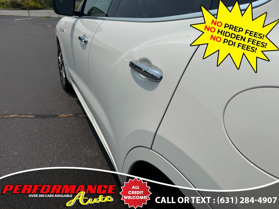 Used 2018 Maserati Levante GranLusso AWD/4WD image 21
