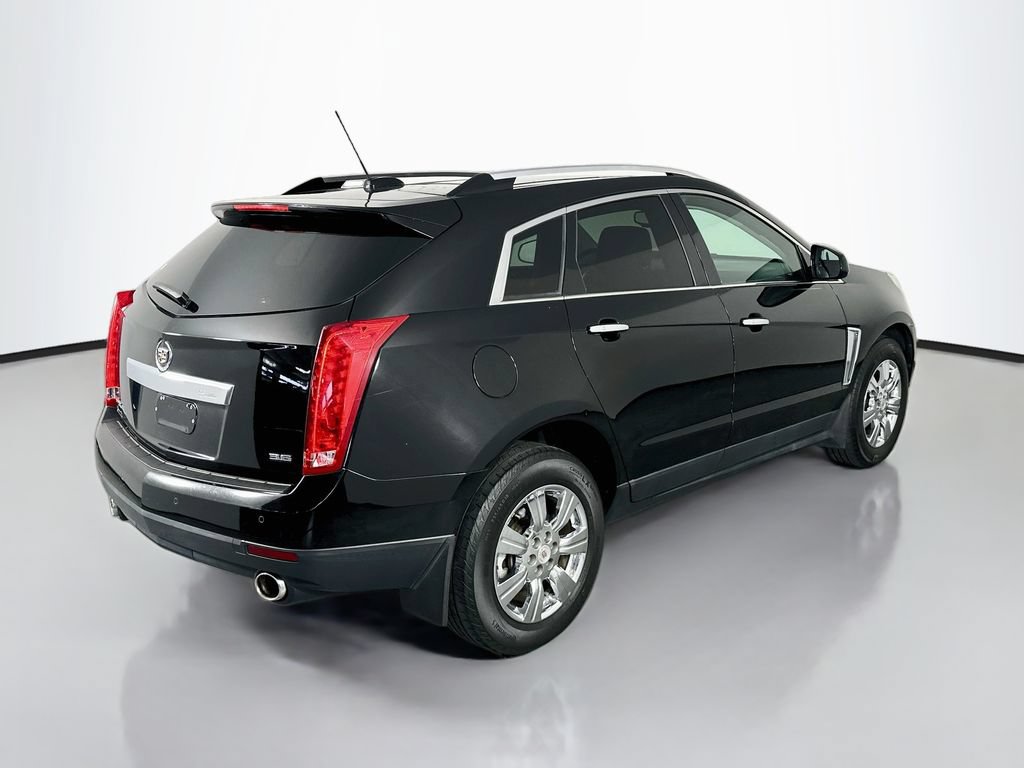 Used 2016 Cadillac SRX Luxury w/ Driver Awareness Package FWD image 7