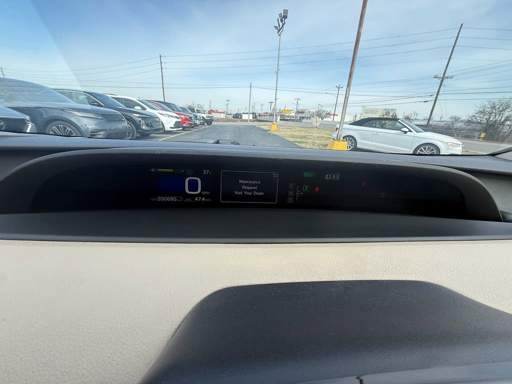 Used 2017 Toyota Prius Three image 17