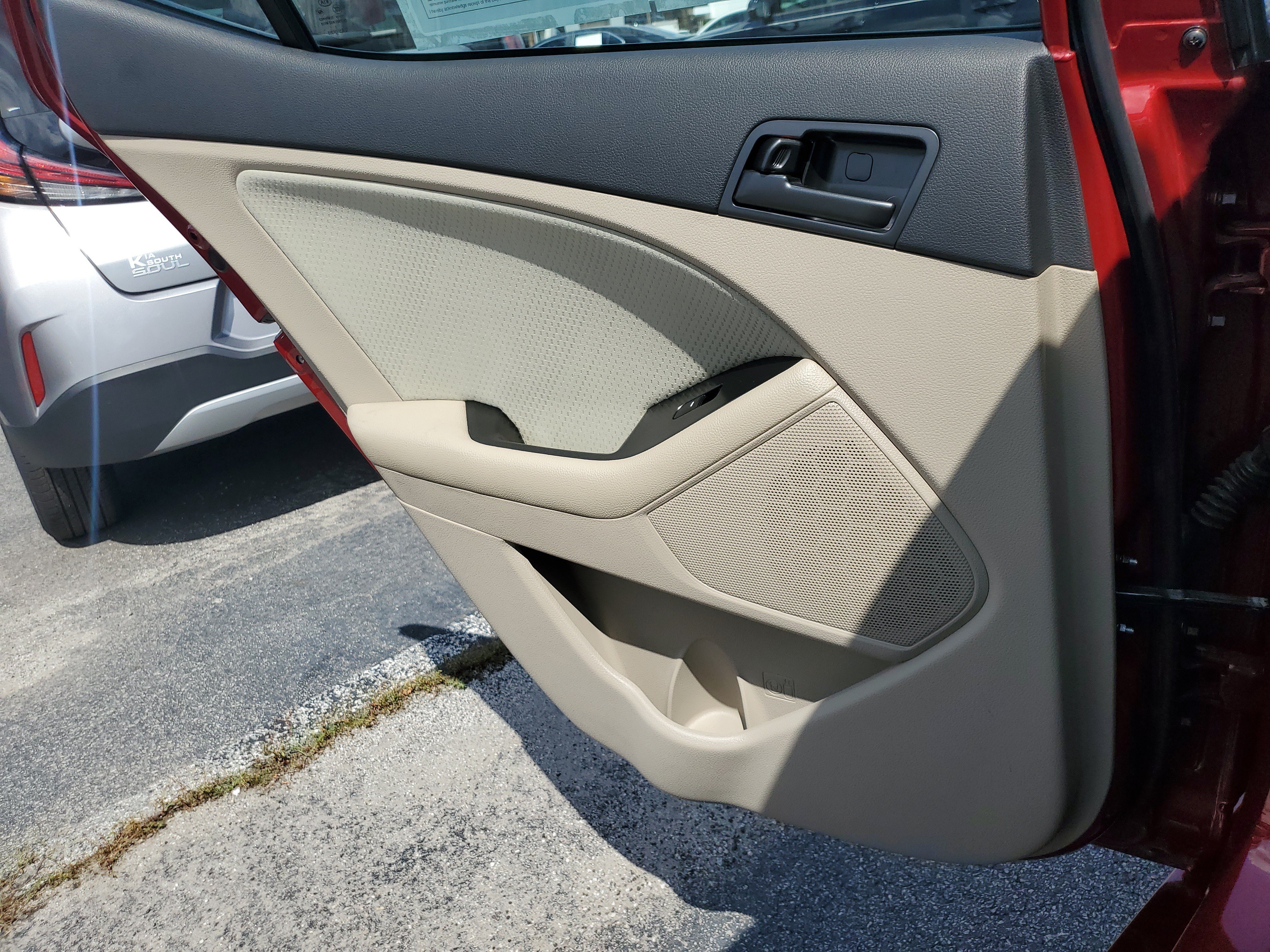 Used 2012 Kia Optima LX FWD image 13
