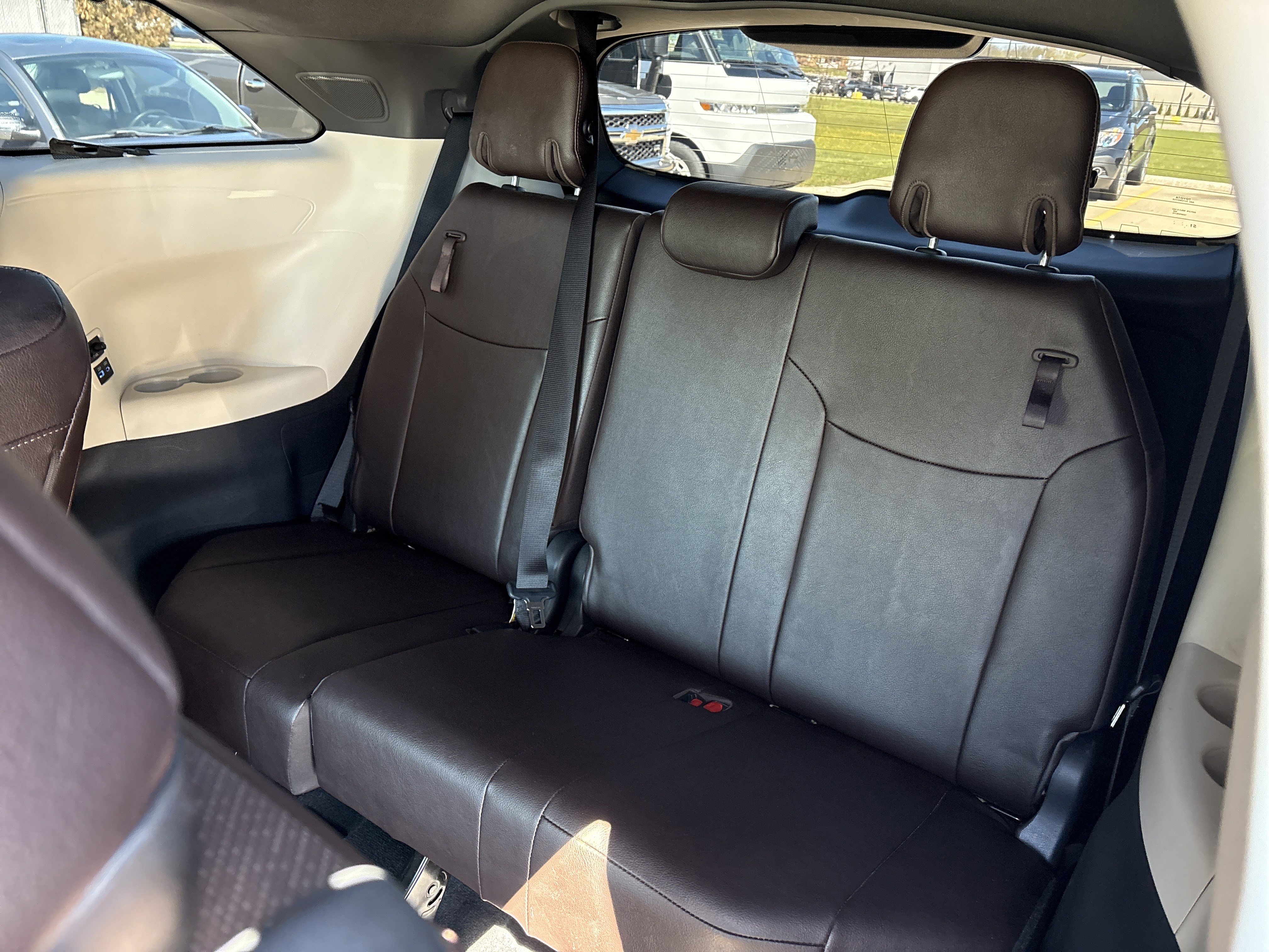 Used 2021 Toyota Sienna Platinum w/ Outdoor Package (TMS) image 13