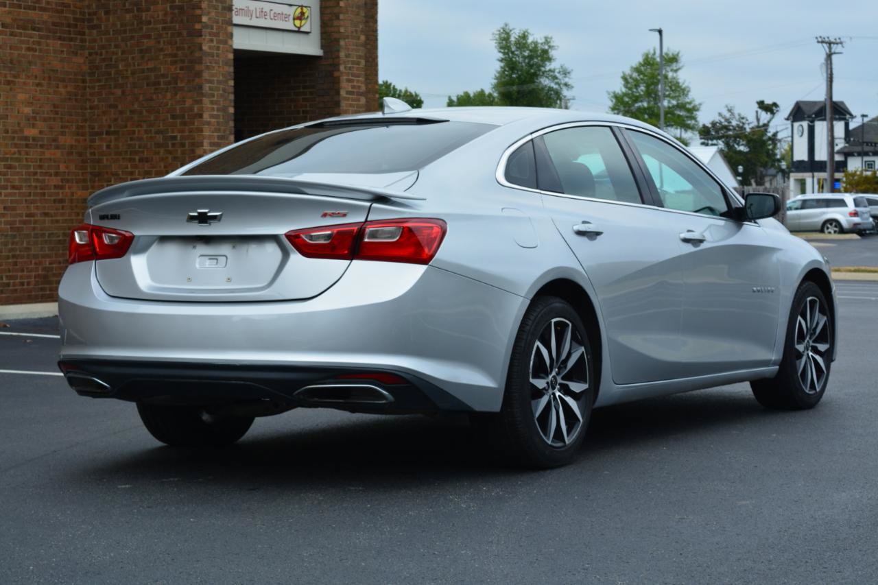 Used 2021 Chevrolet Malibu RS FWD image 5