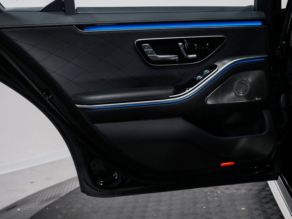 Used 2023 Mercedes-Benz S 580 4MATIC Sedan image 15