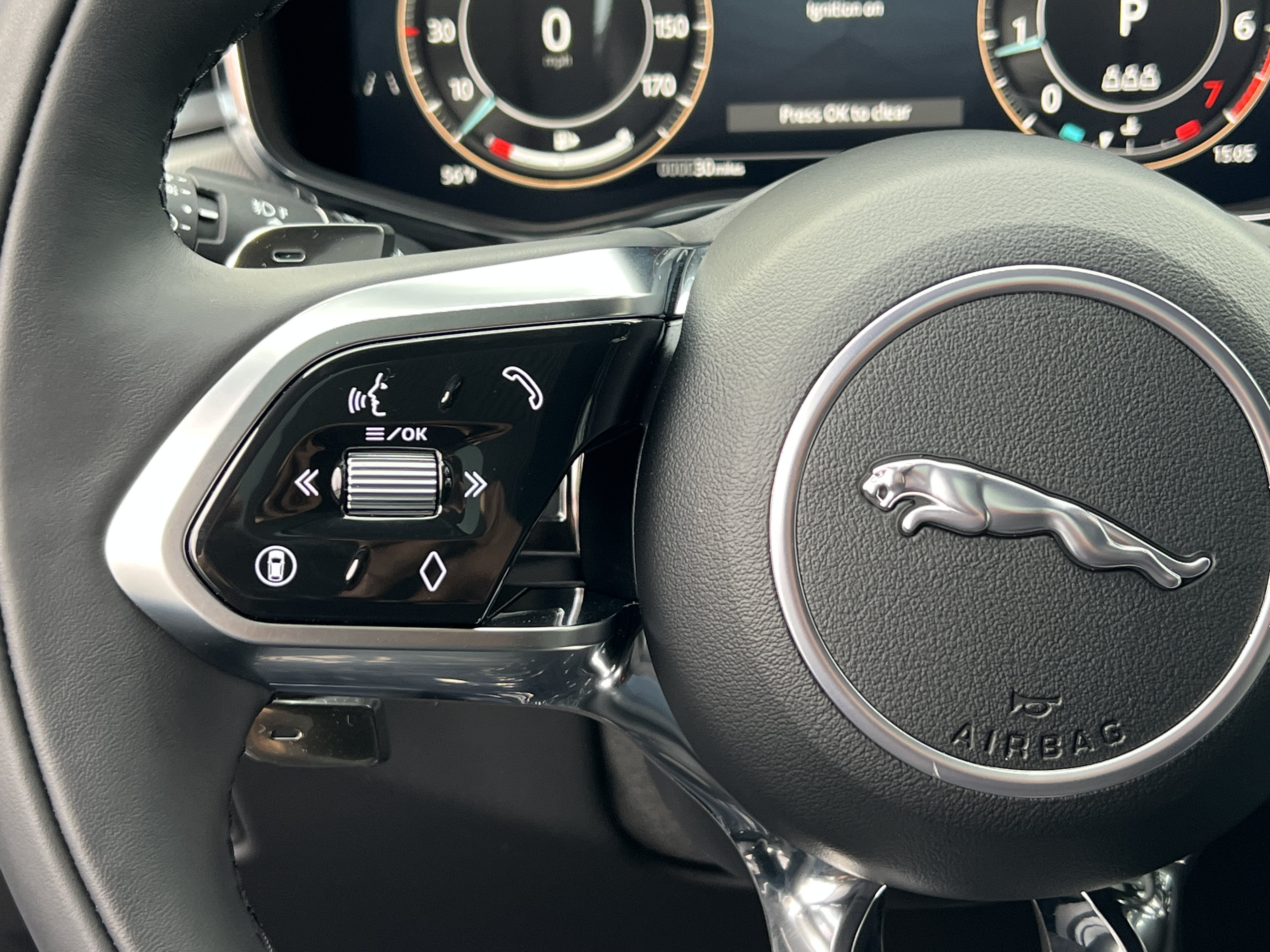 New 2026 Jaguar F-PACE R-Dynamic S AWD/4WD image 30