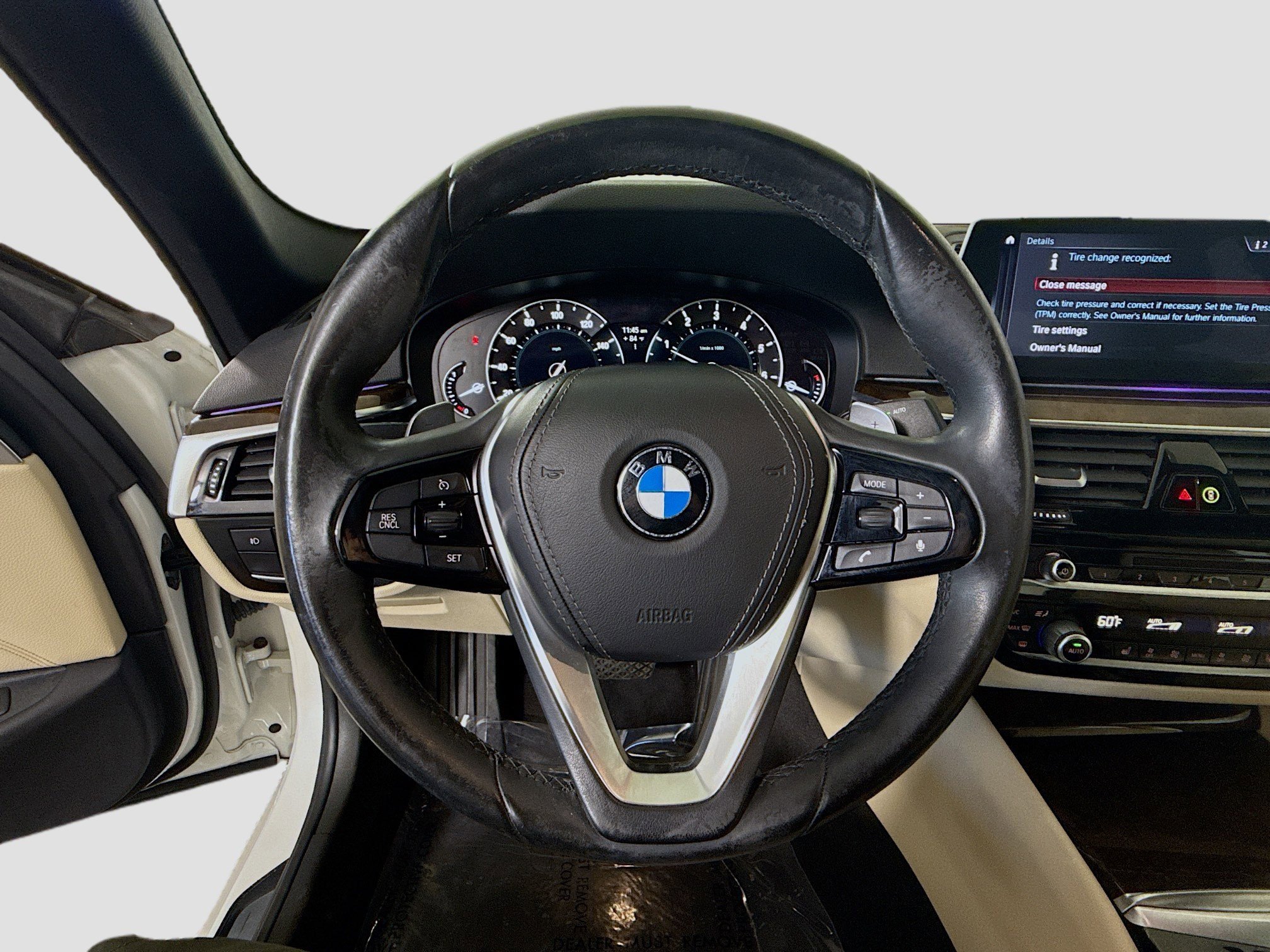 Used 2018 BMW 530i RWD image 13