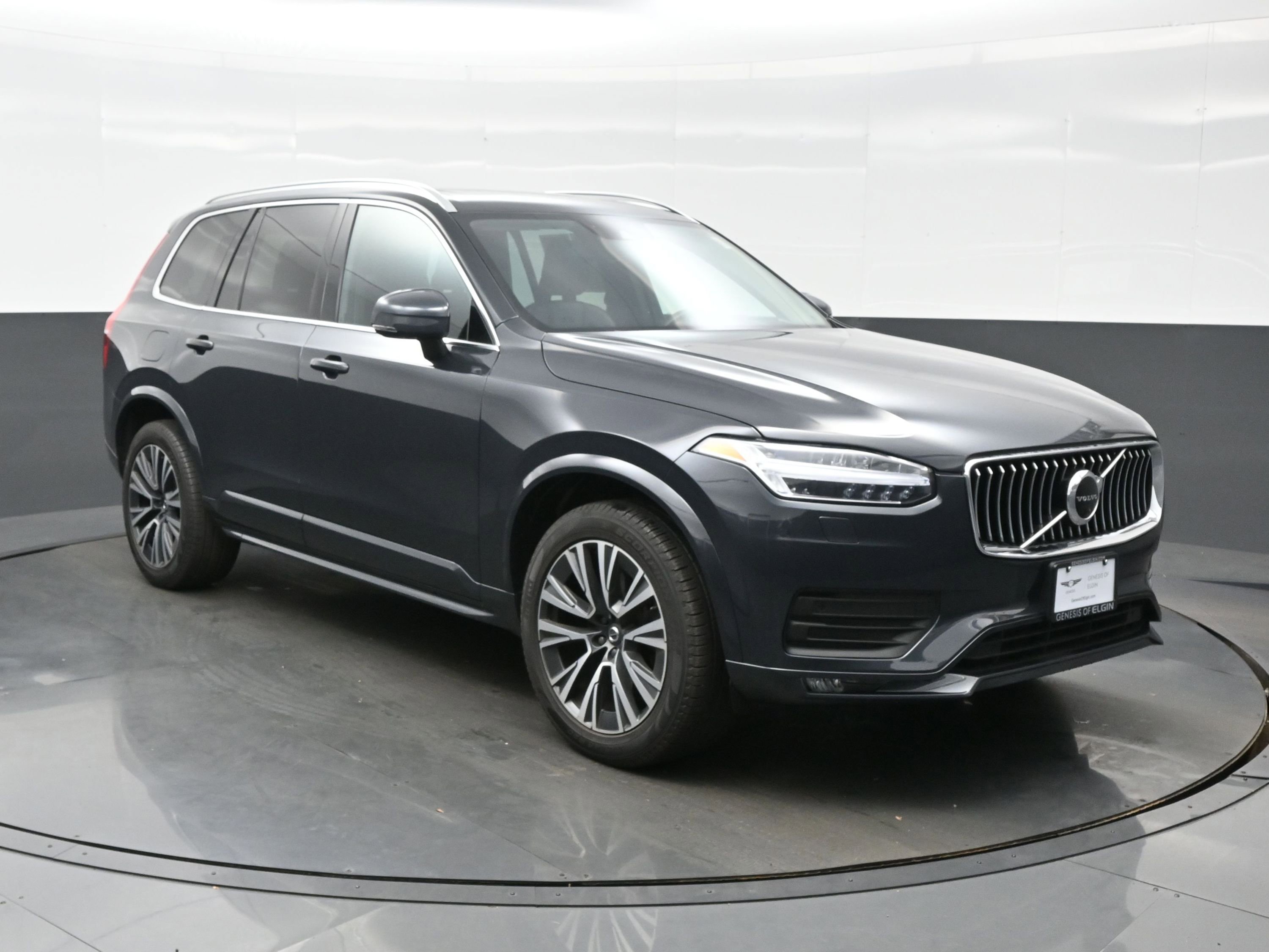 Used 2021 Volvo XC90 T6 Momentum w/ Advanced Package image 8