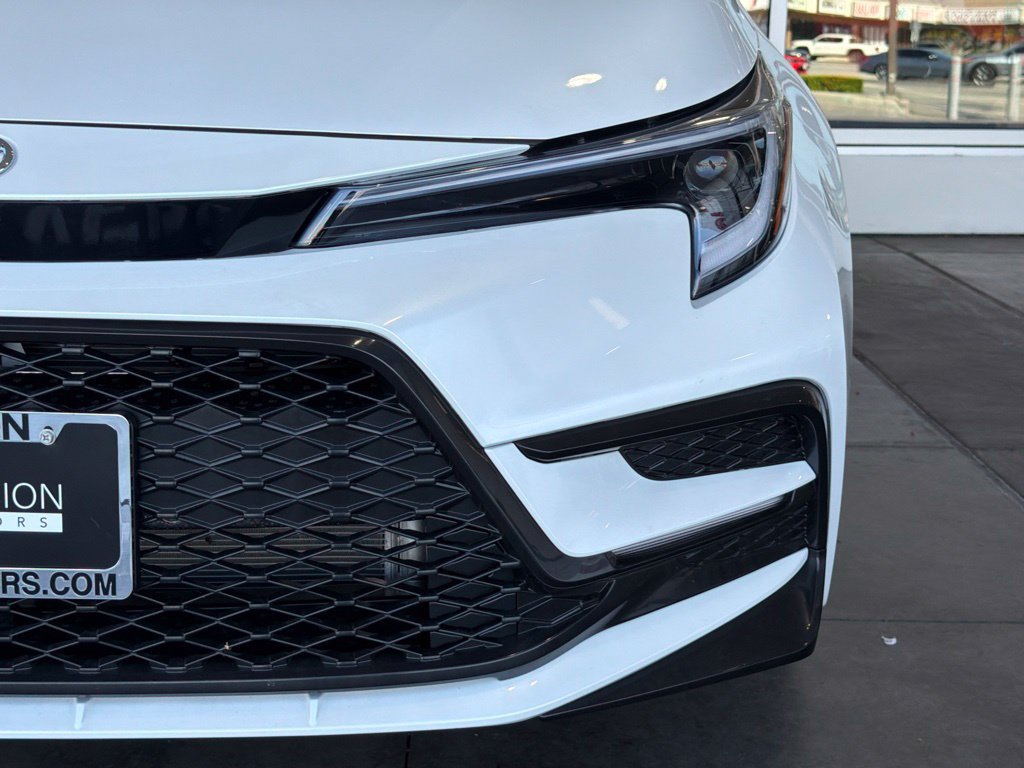 Certified 2026 Toyota Corolla SE FWD image 6