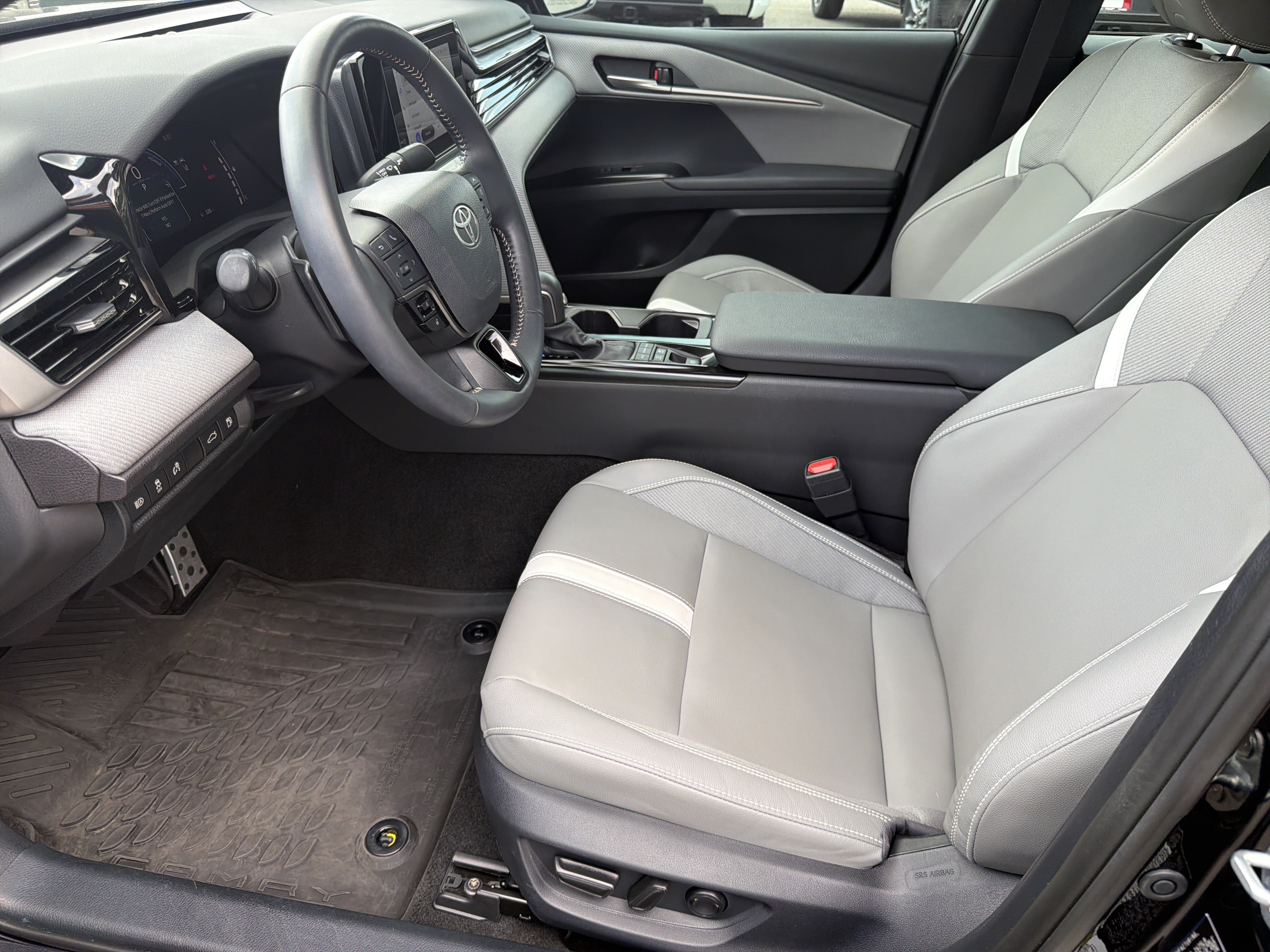 Certified 2025 Toyota Camry SE w/ Convenience Package FWD image 19