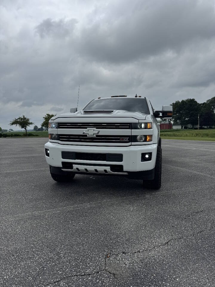 Used 2018 Chevrolet Silverado 2500 LTZ w/ Duramax Plus Package AWD/4WD image 4