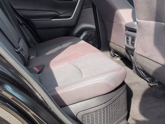 Certified 2022 Toyota RAV4 LE AWD/4WD image 27