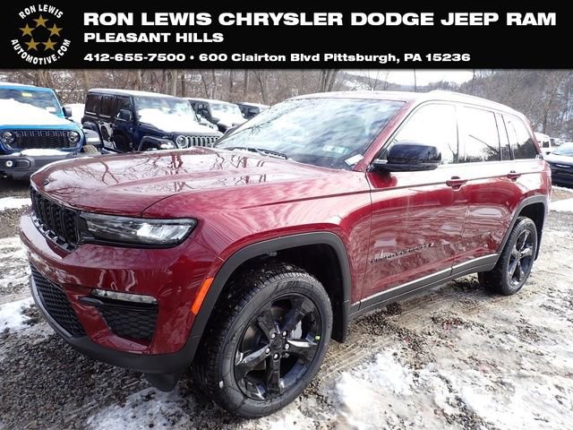 New 2025 Jeep Grand Cherokee Limited w/ Black Appearance Package