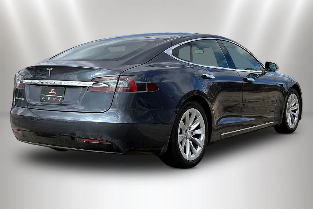 Used 2016 Tesla Model S 60 image 6
