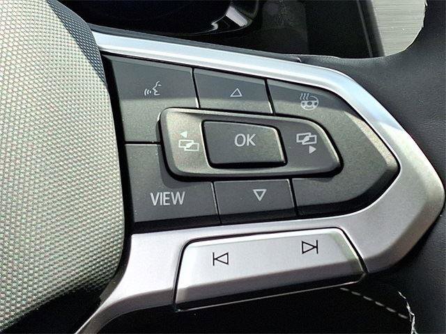 New 2025 Volkswagen Atlas Cross Sport SE image 19