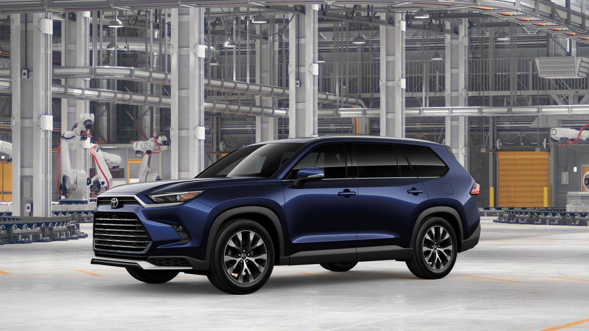 New 2026 Toyota Grand Highlander AWD Hybrid image 2