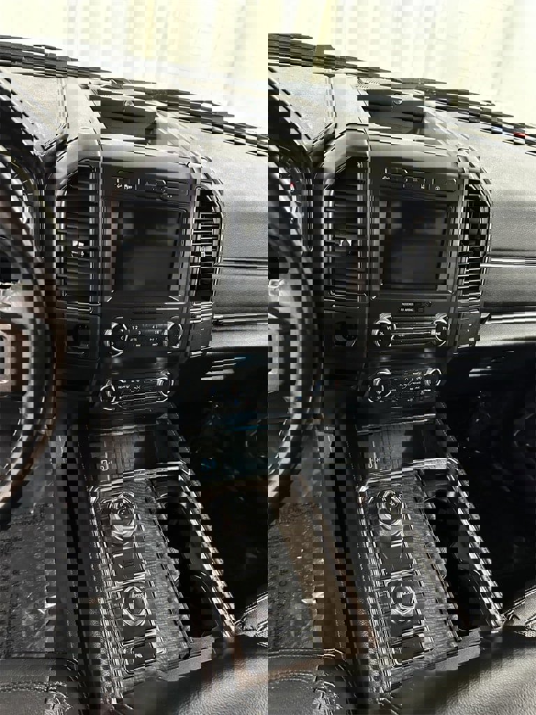 Used 2020 Ford Expedition Max Limited w/ Equipment Group 301A image 17