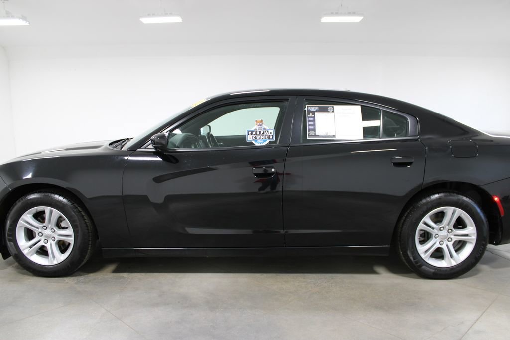 Used 2022 Dodge Charger SXT image 6