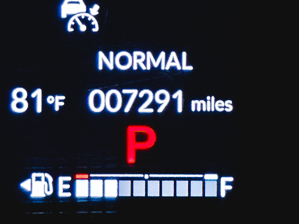 Used 2026 Honda HR-V LX image 23