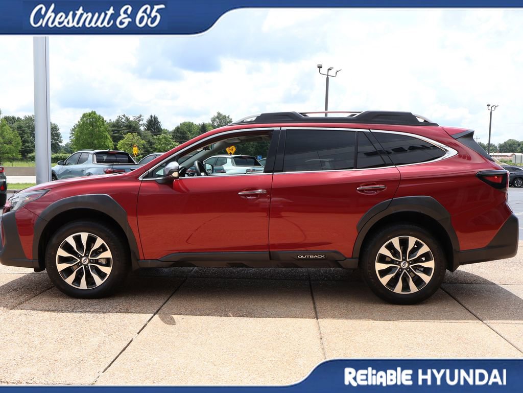 Used 2023 Subaru Outback Touring XT AWD/4WD image 3
