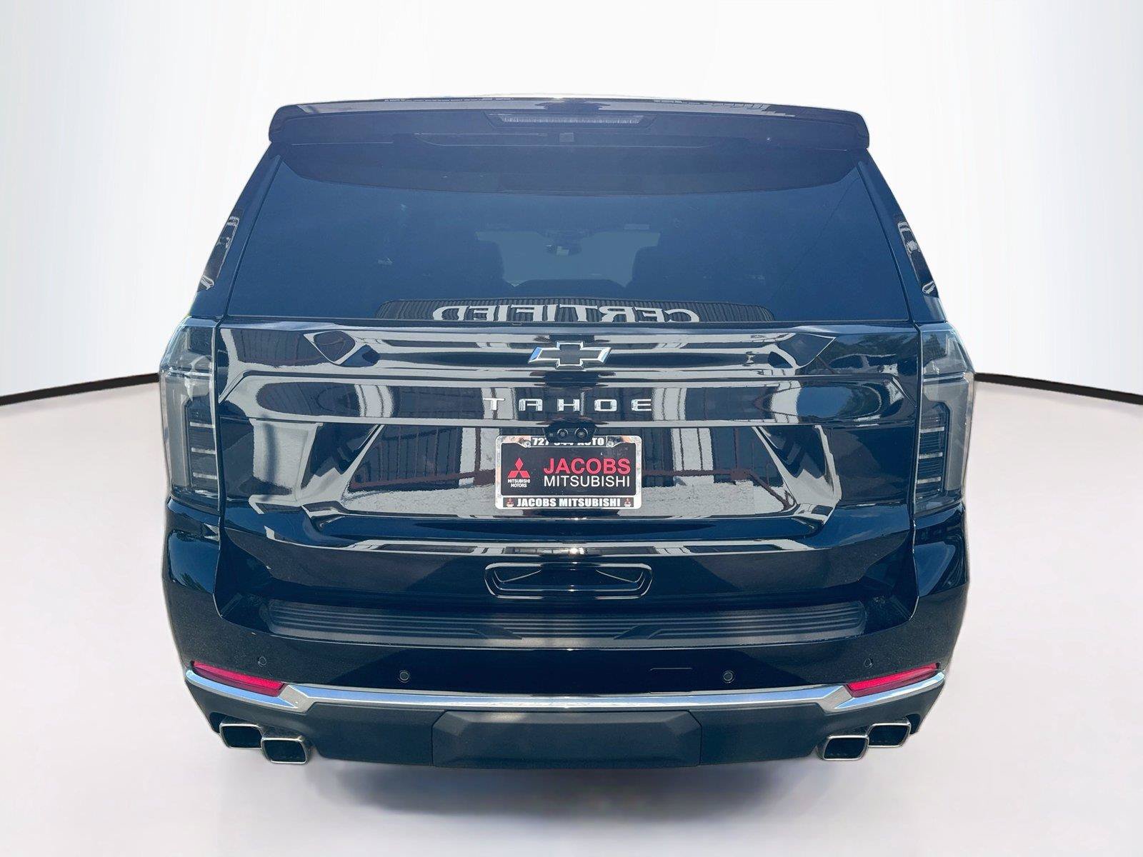 Used 2025 Chevrolet Tahoe High Country AWD/4WD image 4