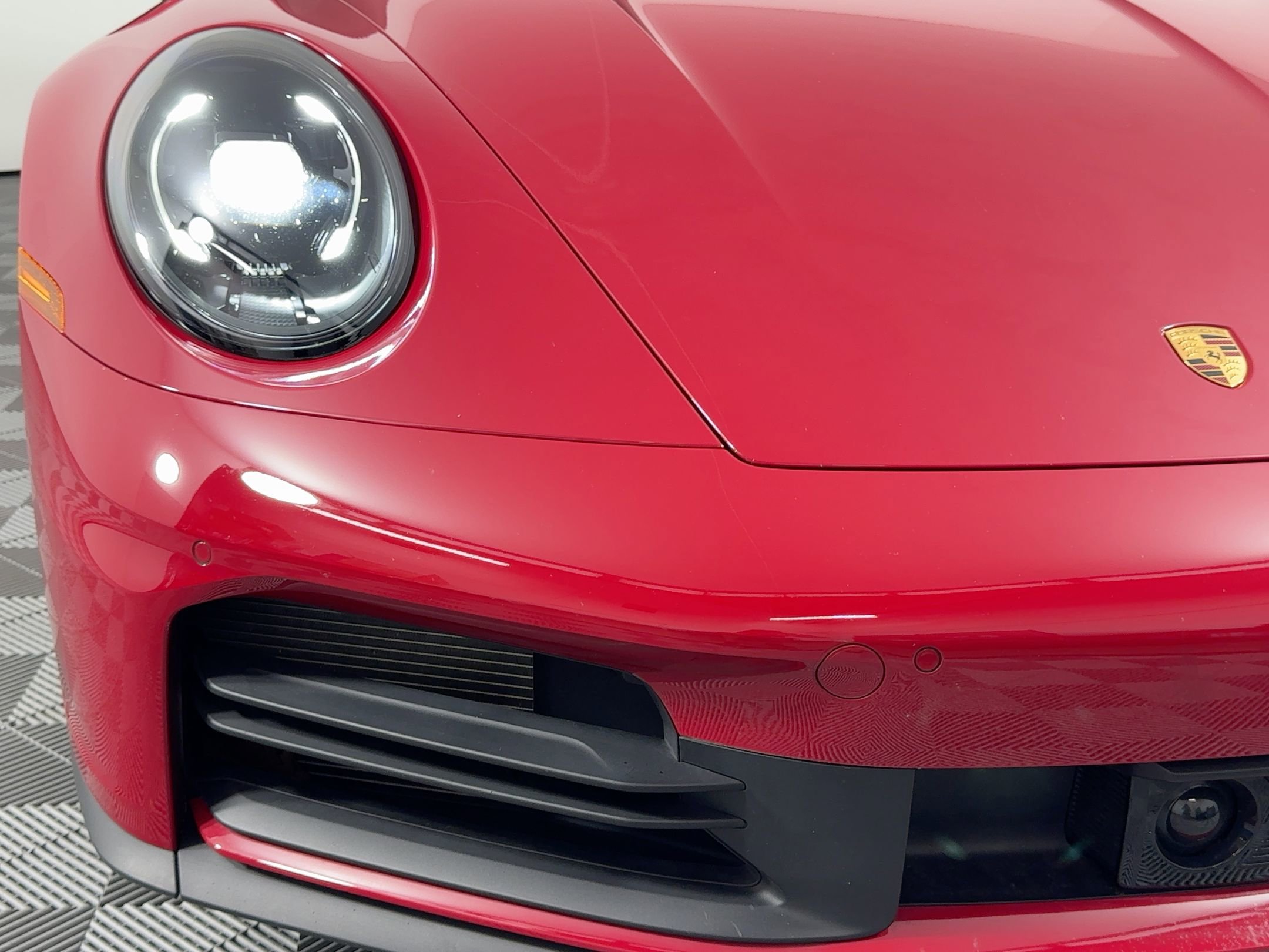 Used 2025 Porsche 911 Carrera RWD image 10