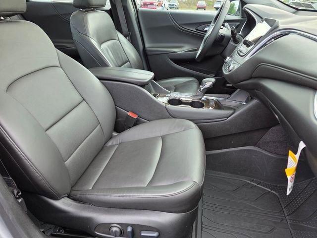 Used 2023 Chevrolet Malibu LT w/ Driver Confidence Package image 24