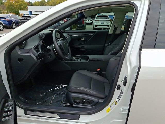 Used 2024 Lexus ES 350 w/ Premium Package image 17