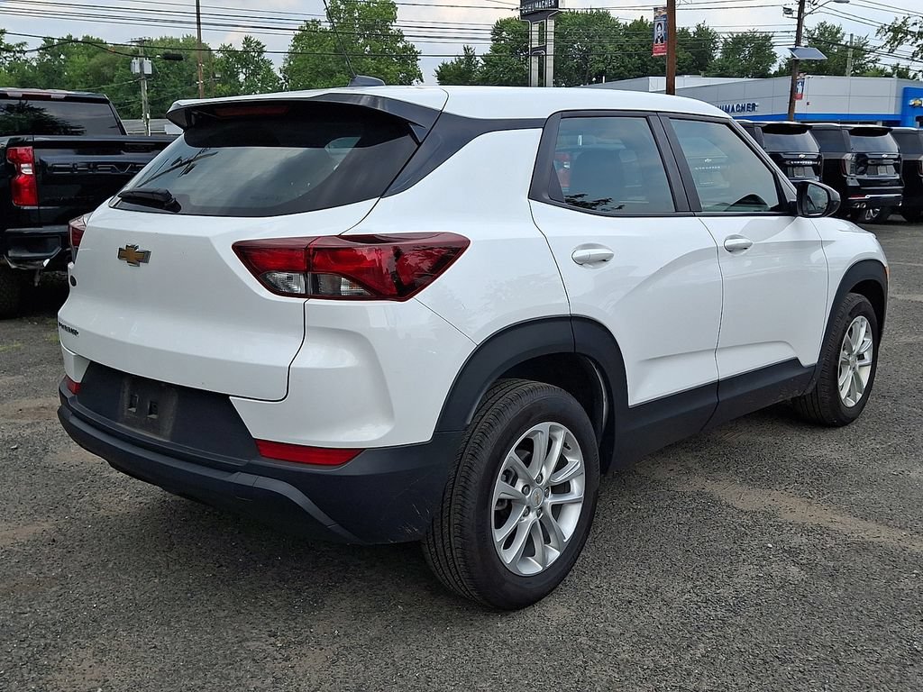 Certified 2024 Chevrolet TrailBlazer LS FWD image 8