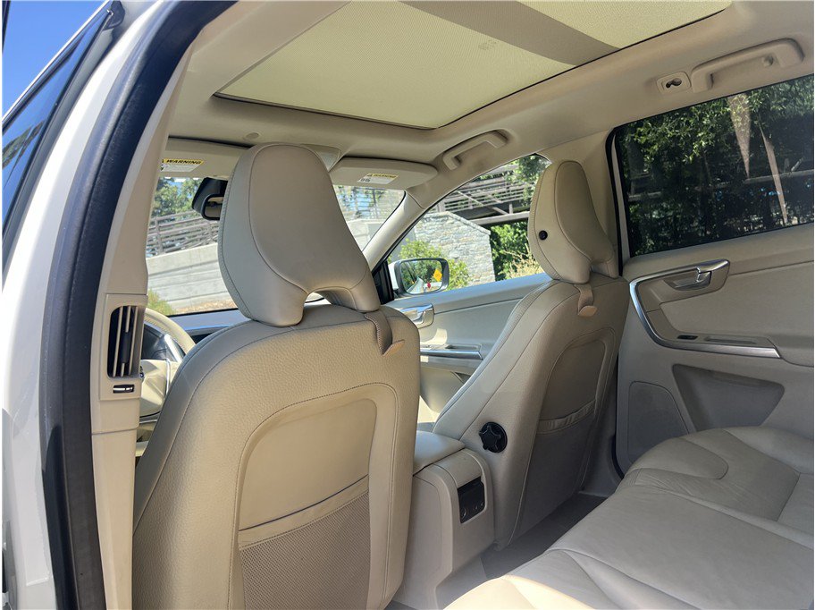 Used 2013 Volvo XC60 3.2 AWD/4WD image 13