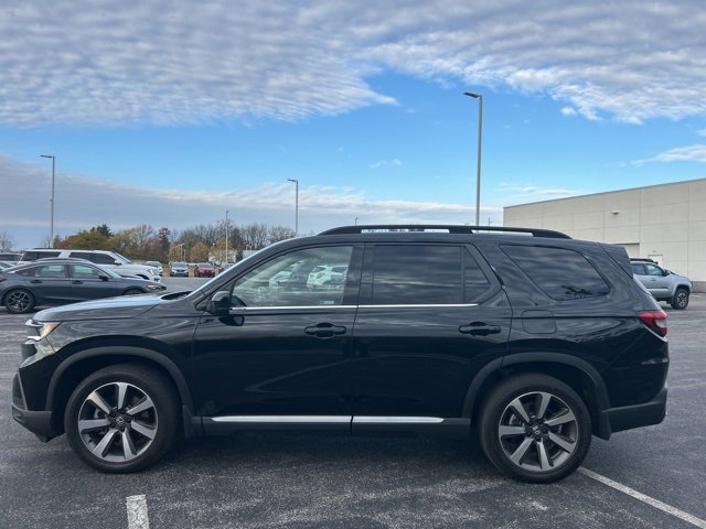 Certified 2024 Honda Pilot Elite